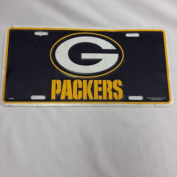 GREEN BAY PACKERS Team Logo NFL License Plate Metal Football NFC - Picture 2 of 3